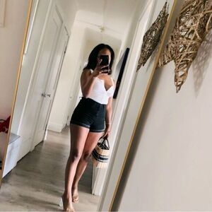 LEVIS DENIM SHORTS